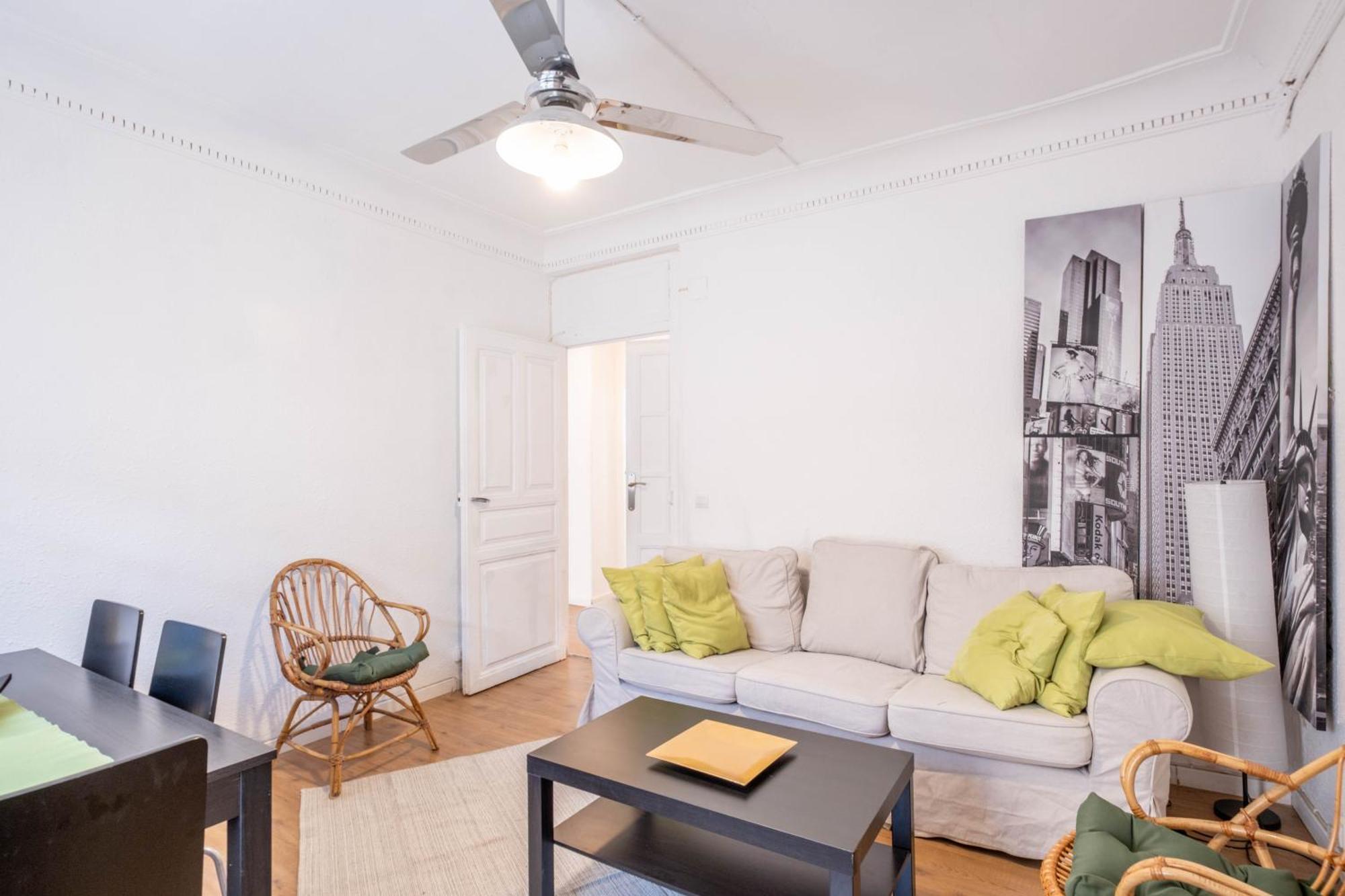 Apartamentos Coso 萨拉戈萨 外观 照片